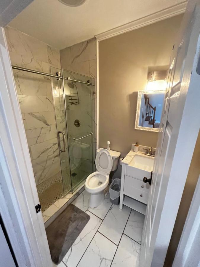 Atlanta Unit 2 Room 3 - Atlanta Bests Kept Secret Private Bedroom & Bathroom Exterior foto